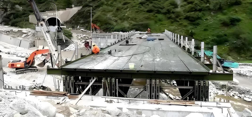 bailey bridge