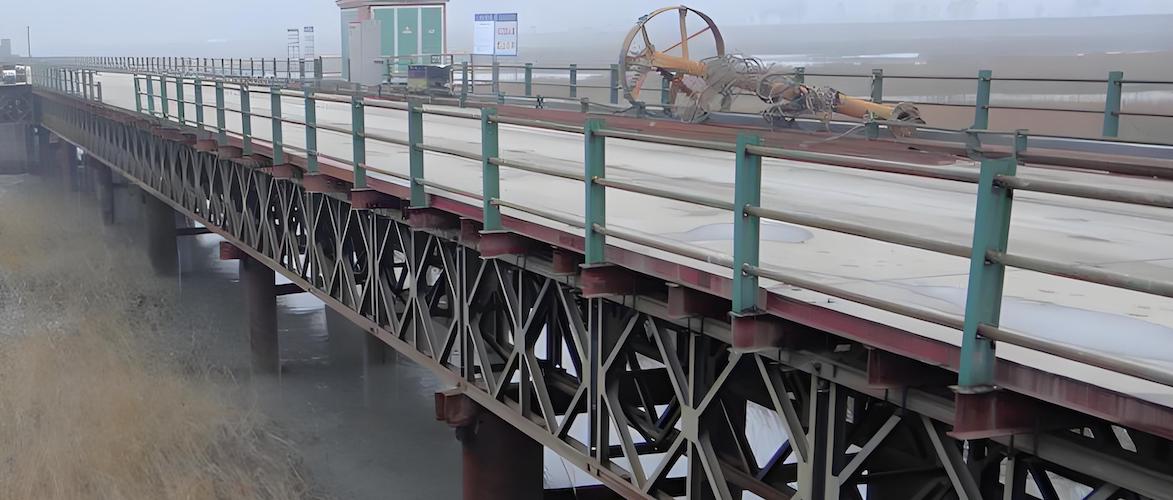 bailey bridge
