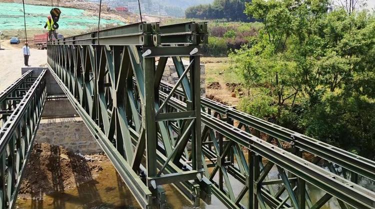 Prefabricated bridge components