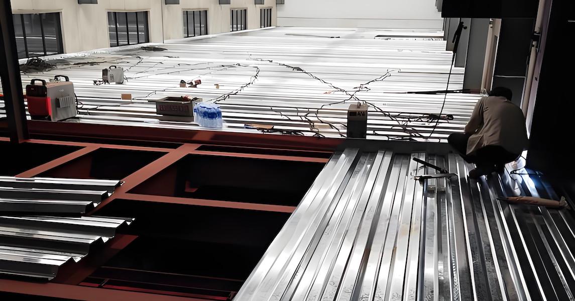 Custom Steel Mezzanines Manufactures
