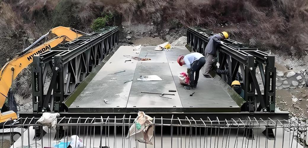 Custom Steel Bridge Manufacturers