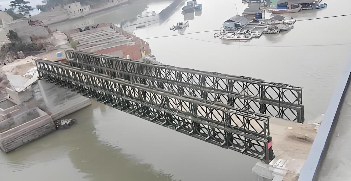 bailey bridge