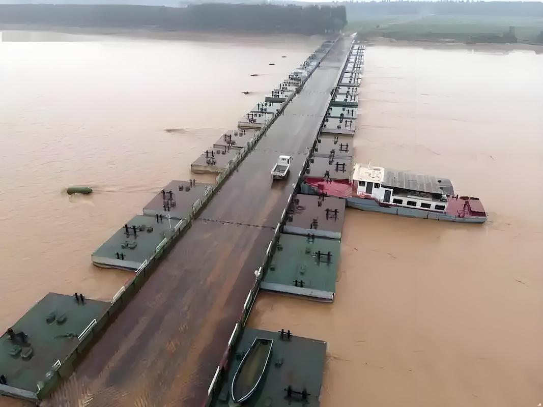 floating bridge