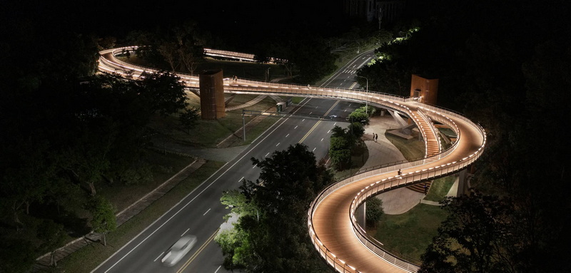Can Curved Foot Bridges Be Both Beautiful And Functional.jpg
