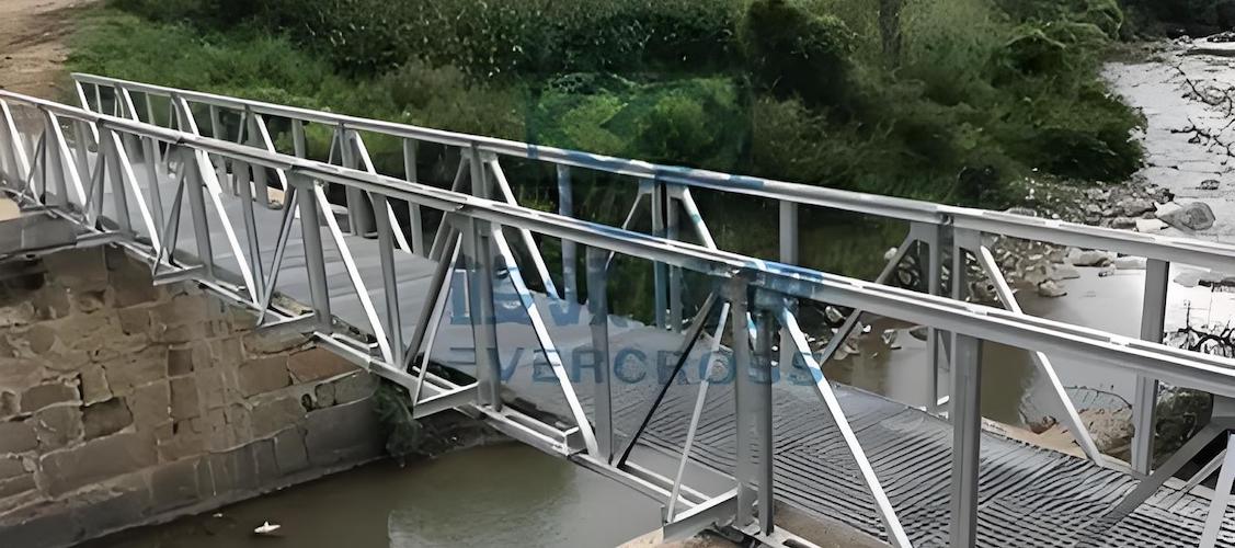 Steel Pedestrian Bridge Manufacturers