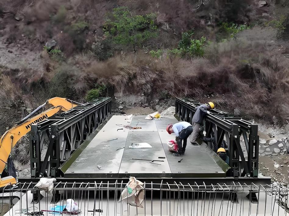 bailey bridge