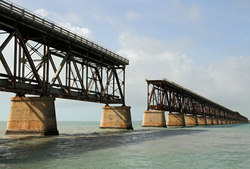 steel bridge supports (4)
