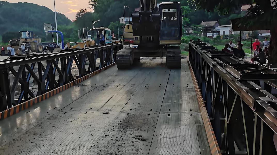 Personalized Temporary Movable Bridges