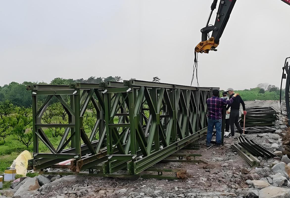 bailey bridge