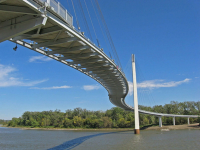 Urban Pedestrian Bridge Solutions Portugal.jpg
