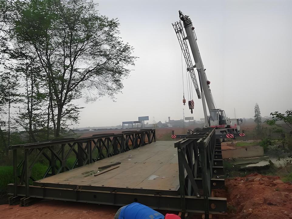 bailey bridge