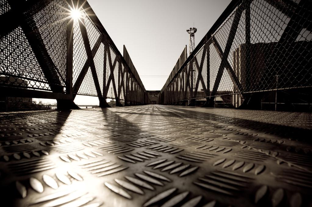 steel bridge 