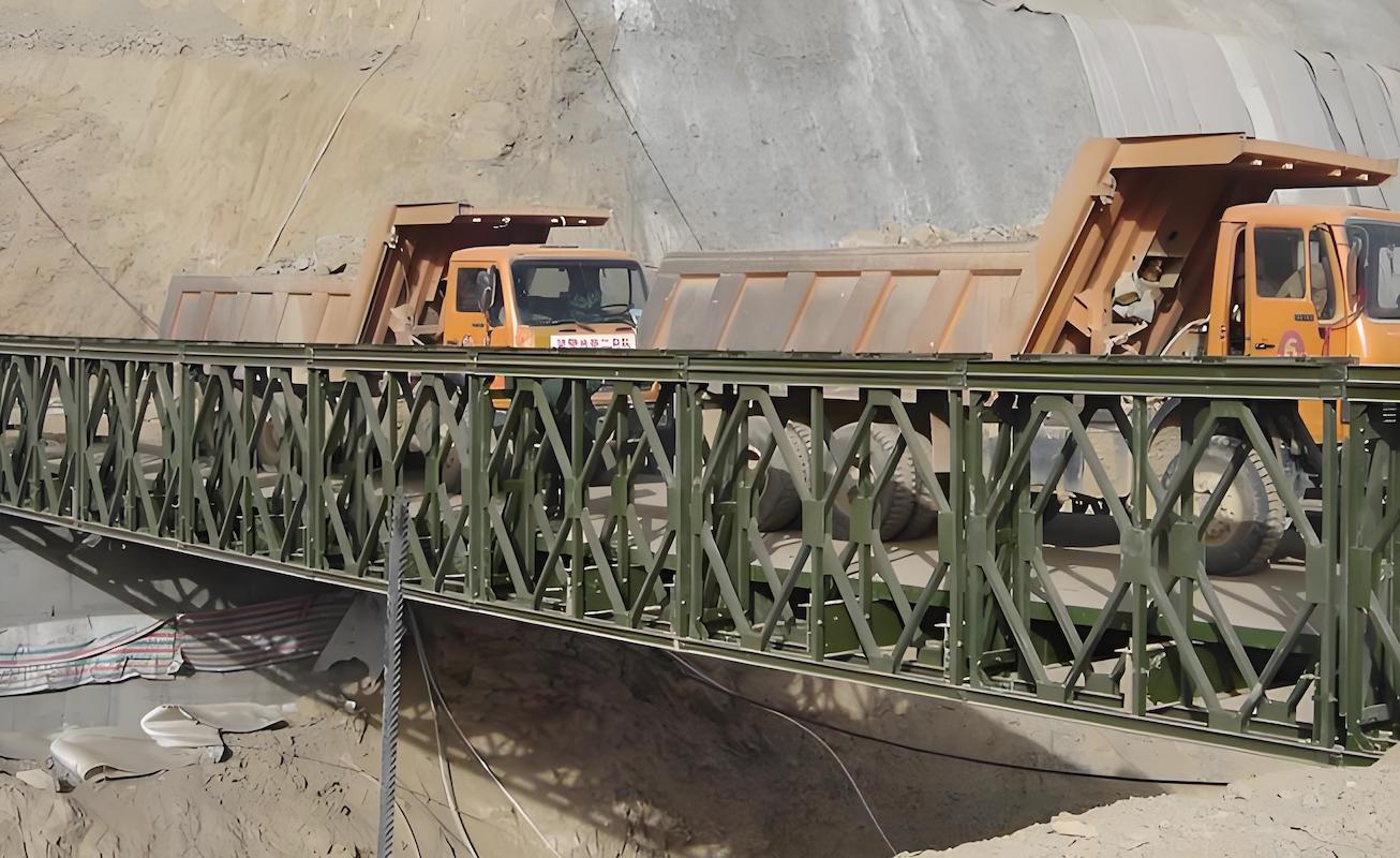 bailey bridge