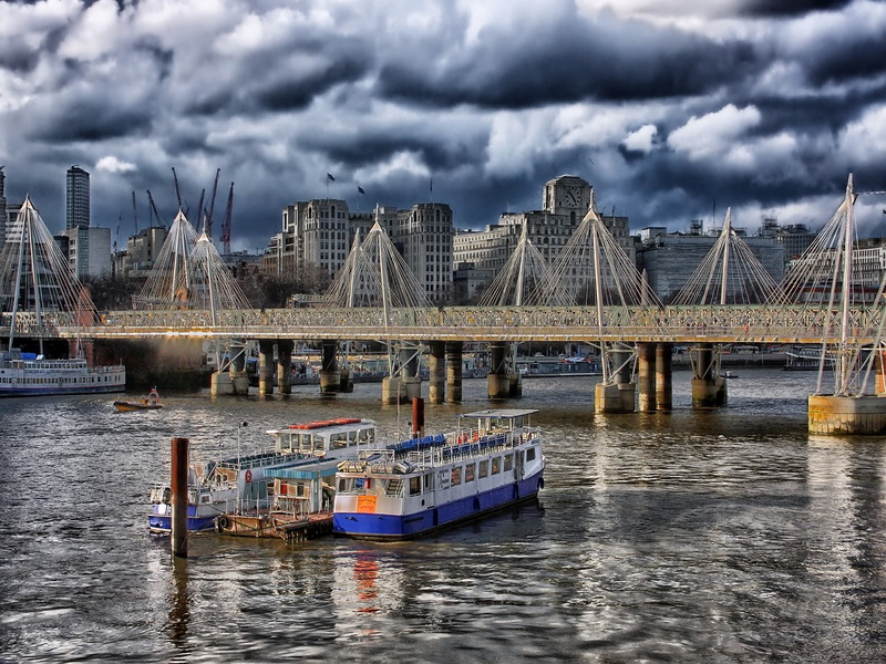 What Is The True Definition of A Truss Bridge.jpg