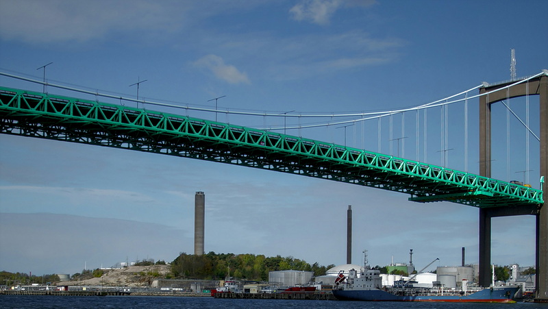 What Are Common Mistakes in Popsicle Truss Bridge Designs.jpg