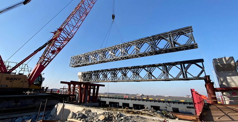 How Does A Queen Post Truss Bridge Compare To A King Post Truss.jpg