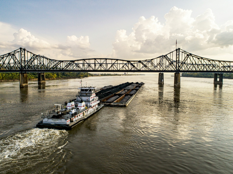 what do you call the top of a truss bridge_1