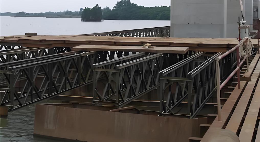 bailey bridge