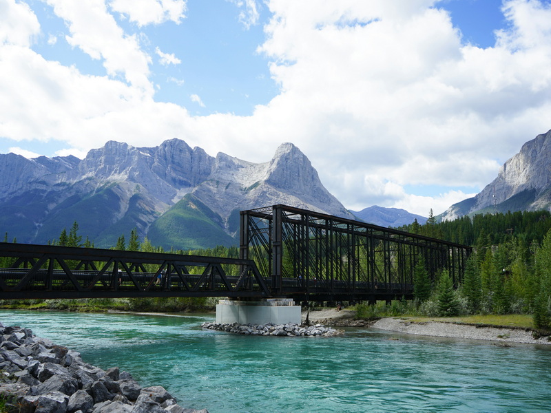 is an arch bridge stronger than a truss bridge_3