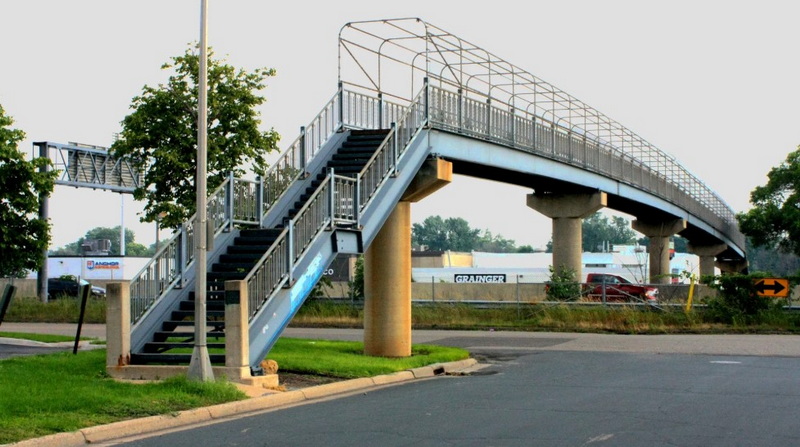 What Tools Are Required To Build A Wood Foot Bridge.jpg