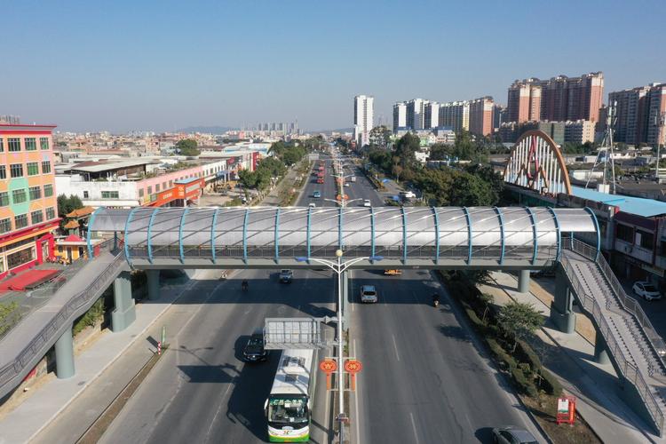 Urban Pedestrian Bridges Europe