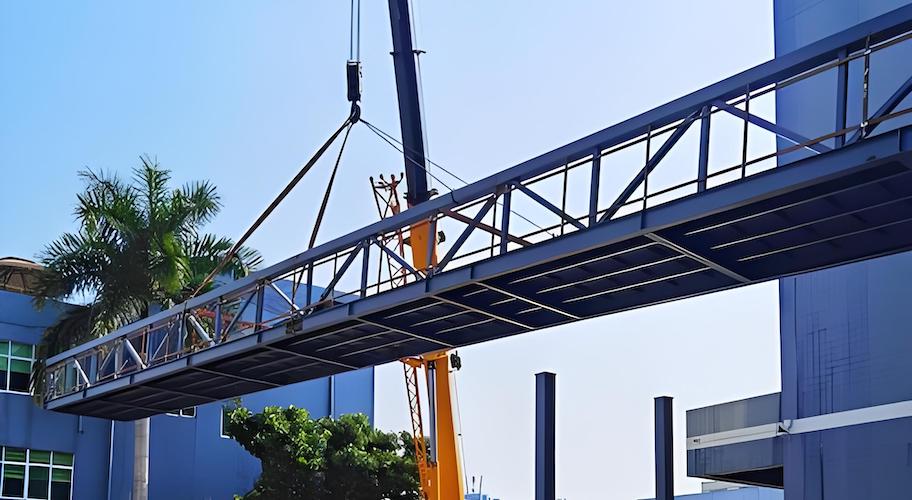 Custom Modular Pedestrian Bridges