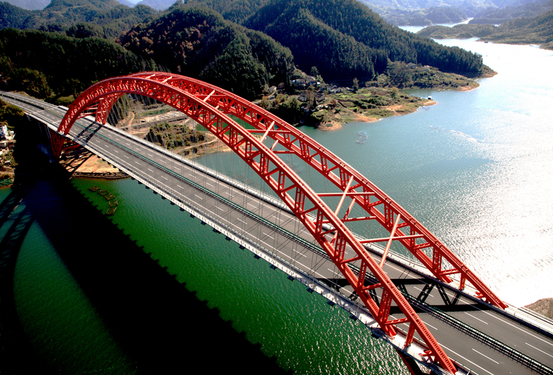 steel bridge 
