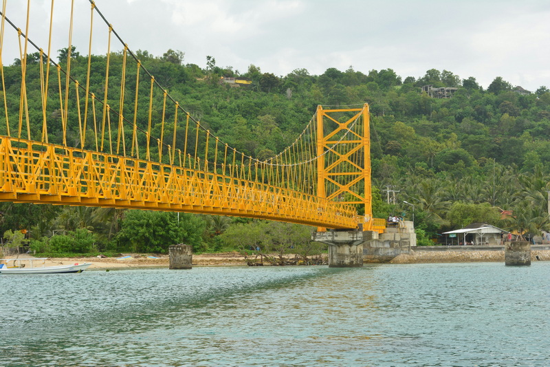 How Do You Build A Howe Truss Popsicle Bridge Step by Step.jpg