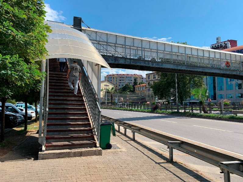 What Factors Affect The Cost of A Foot Bridge.jpg