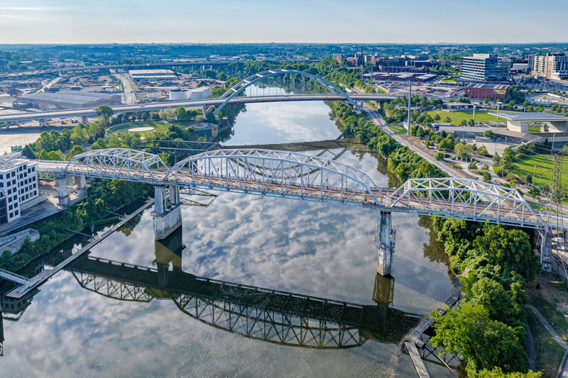 what does the word truss mean in bridge building_2