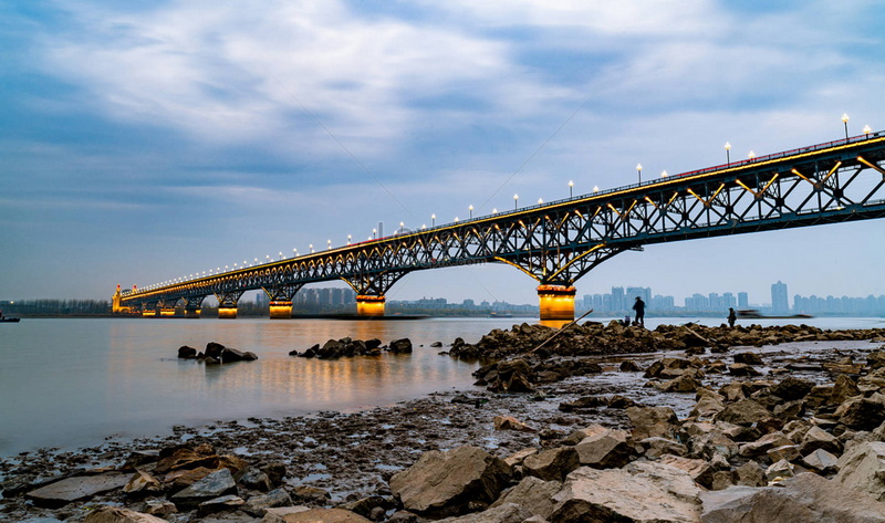 How Is A Lattice Truss Bridge Different From A Warren Or Pratt Truss.jpg