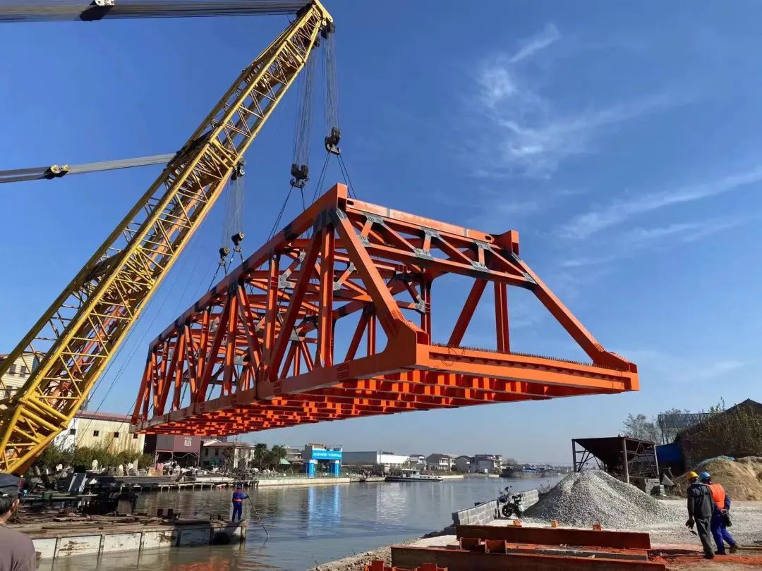 sateel truss bridge