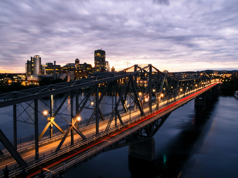 is the howe vs pratt truss bridge_2
