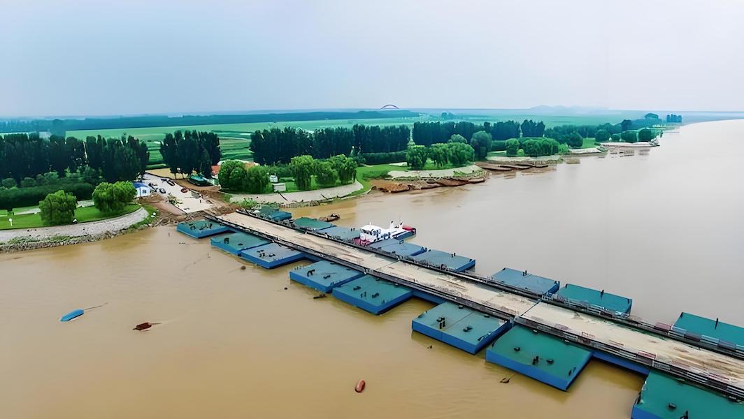 steel floating bridge