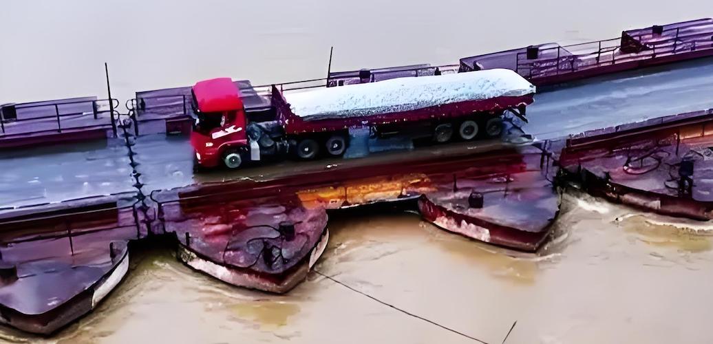floating bridge