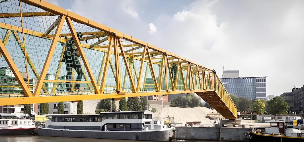 Temporary Pedestrian Bridge Manufacturers