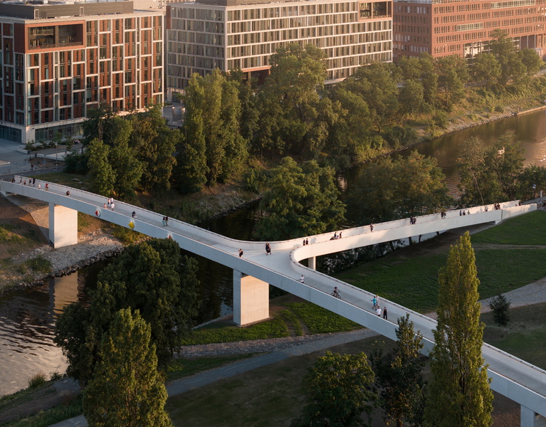 What Is A Covered Foot Bridge And Why Are They Built.jpg