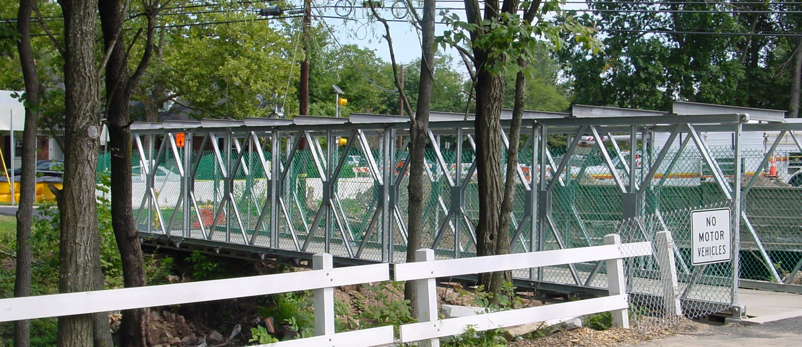 Custom Steel Walking Bridge Manufacturers