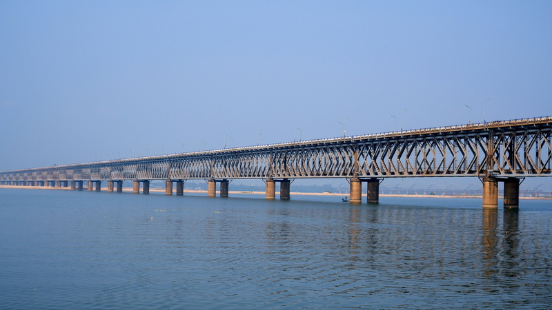 what is bottom loading a model truss bridge_2