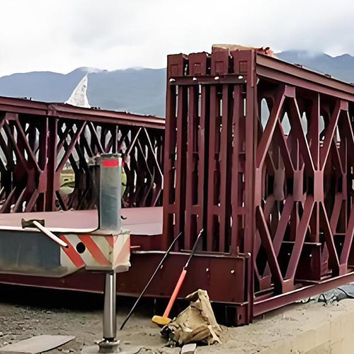 Bailey Bridge gegen Bogenbrücke Pros und Nachteile Vergleich.jpg