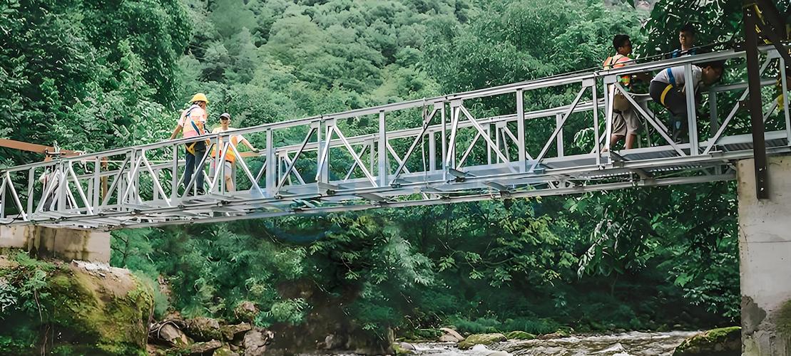 Steel Foot Bridge Manufacturers