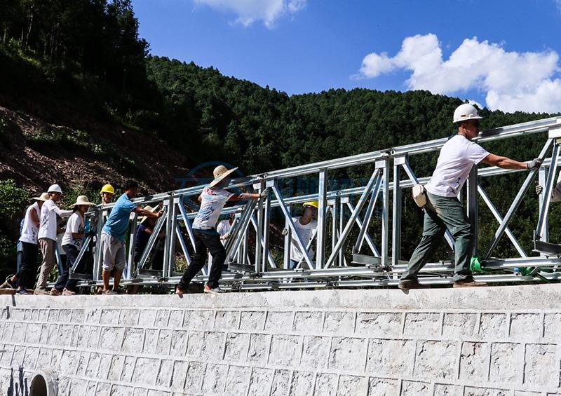 Modular Steel Pedestrian Bridges