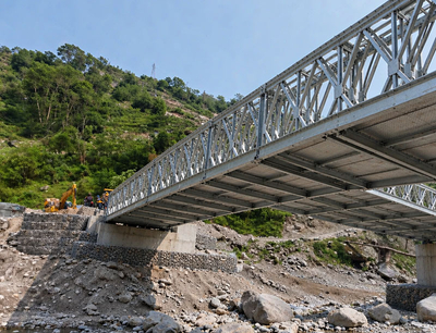 Bailey bridges in Nepal.jpg