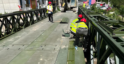 Custom Bailey Bridge.jpg