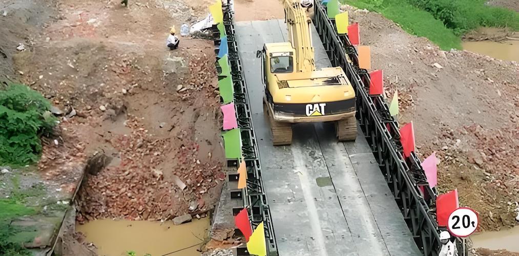 Portable Steel Bridge